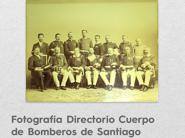 Fotografía Directorio Cuerpo de Bomberos de Santiago. Objeto del mes, agosto 2022.
